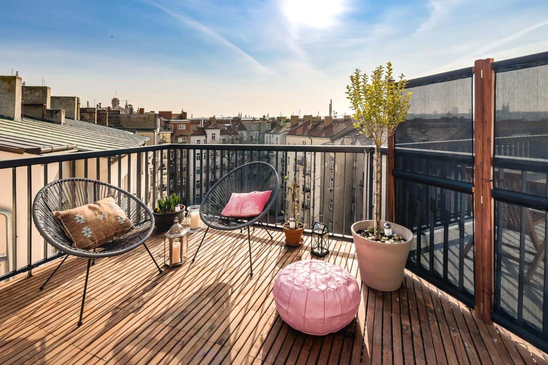 Prague Days - Sunny Riverside Apartments With Terraces Exterior photo